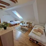 Chaty a apartmány Kúria na Táľoch, Tále - Chopok JUH *