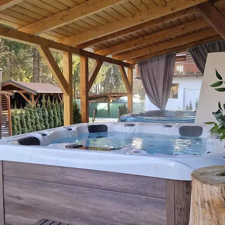 Rezort Chaty a apartmány Kúria na Táľoch, Tále - Chopok JUH Tale